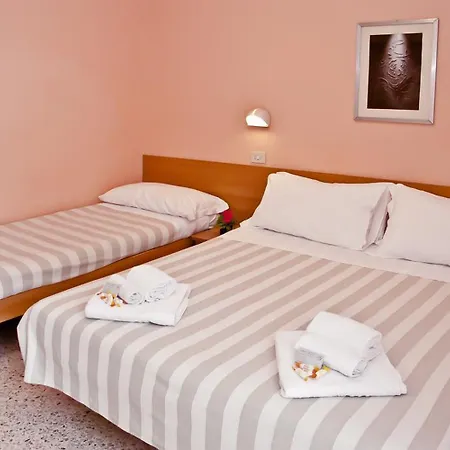 Staccoli 3*