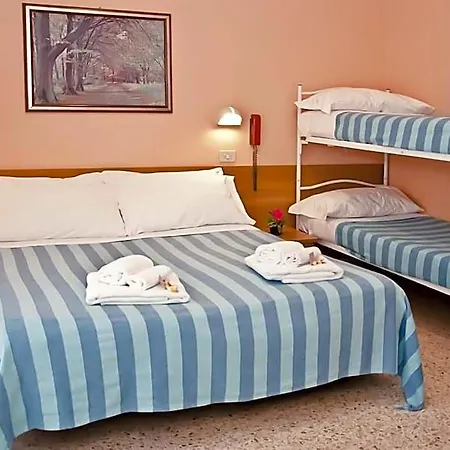 Staccoli 3*