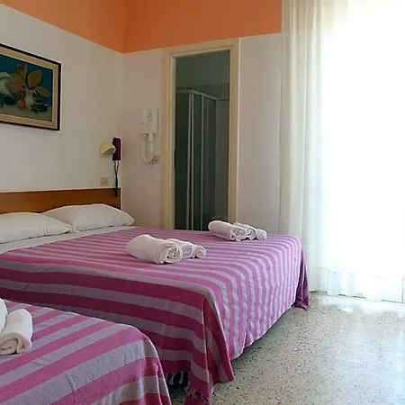 Staccoli 3*