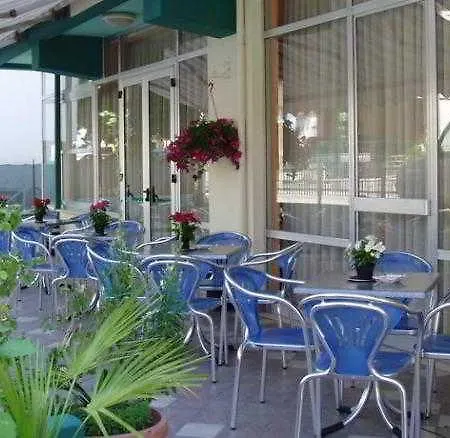 Staccoli Hotel 3*
