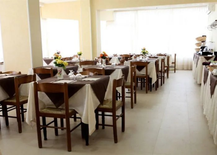Staccoli Hotell 3*